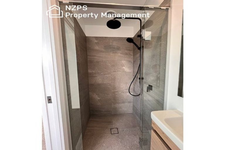 Photo of property in 28 Lochend Street, Musselburgh, Dunedin, 9013