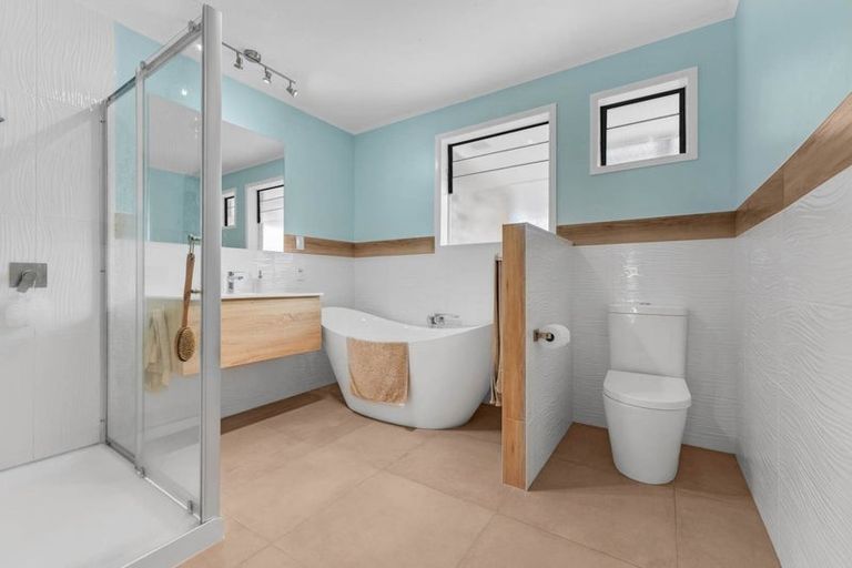 Photo of property in 80 Grove Road, Papakura, 2110