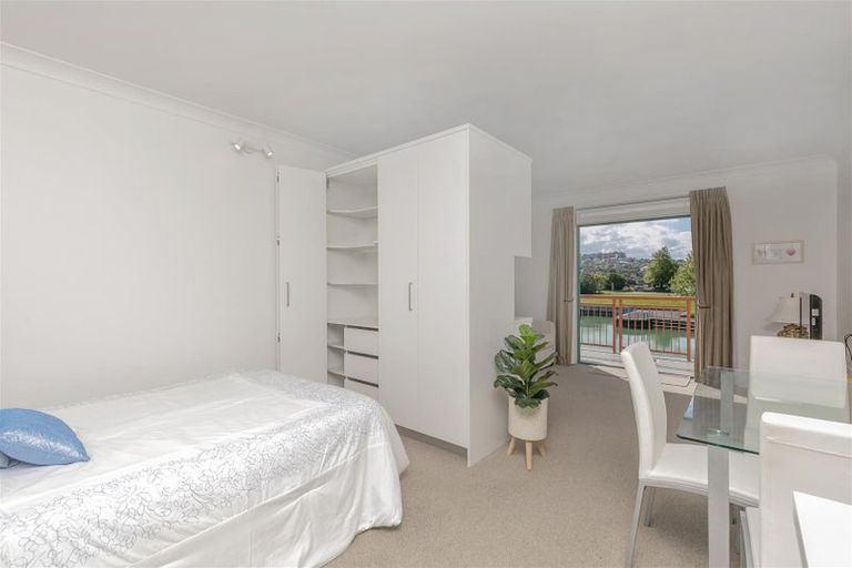 Photo of property in 164ae Harbour Village Drive, Gulf Harbour, Whangaparaoa, 0930