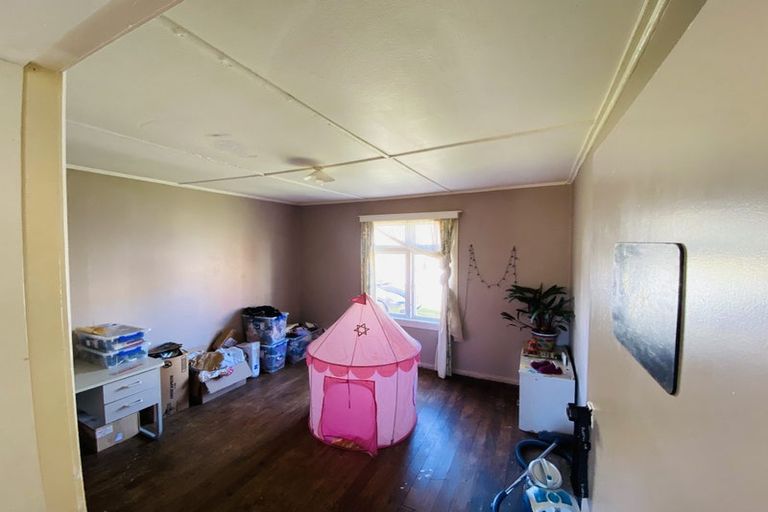 Photo of property in 7 Norfolk Street, Patea, 4520