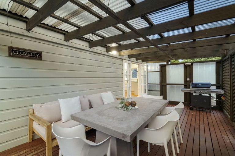 Photo of property in 28 Rangatira Road, Birkenhead, Auckland, 0626