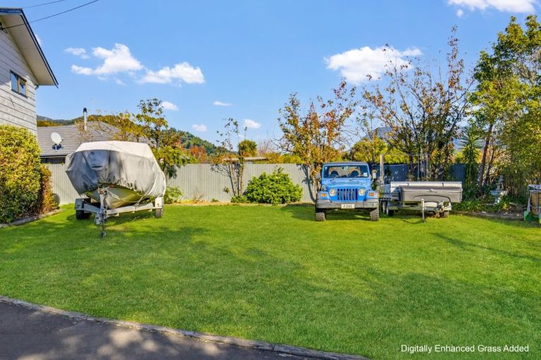 Photo of property in 296 Waikawa Road, Waikawa, Picton, 7220