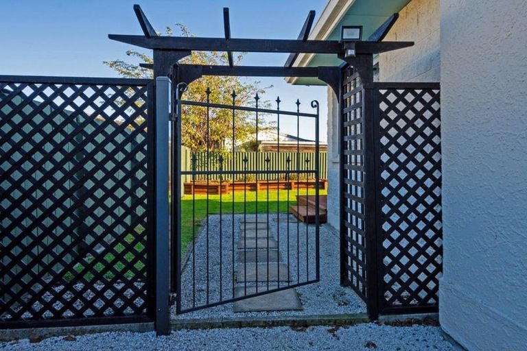 Photo of property in 70 Park Terrace, Blenheim, 7201