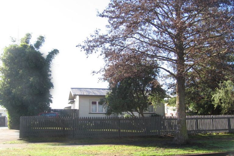 Photo of property in 910 Lyell Street, Akina, Hastings, 4122