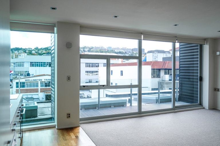Photo of property in The Wellington Suites, 581/233 Cuba Street, Te Aro, Wellington, 6011