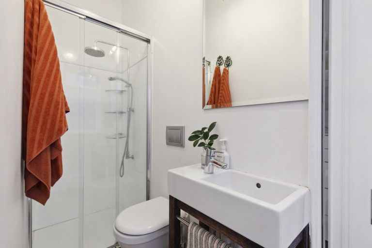 Photo of property in 42 Aro Street, Aro Valley, Wellington, 6021