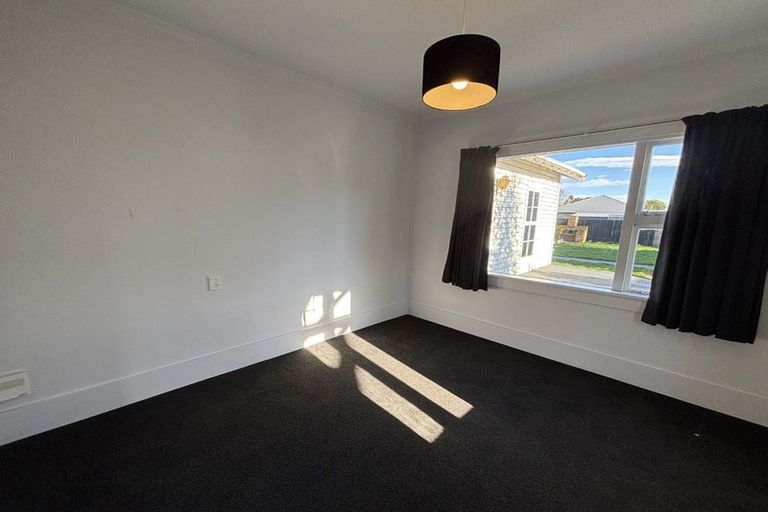 Photo of property in 19 North Parade, Richmond, Christchurch, 8013