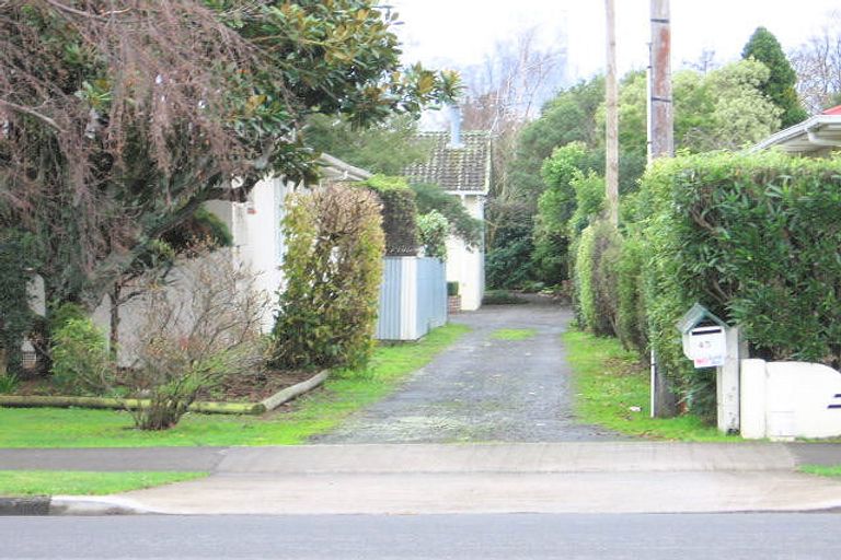Photo of property in 45 Pahiatua Street, Hokowhitu, Palmerston North, 4410