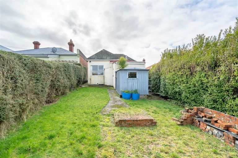 Photo of property in 9 Beresford Street, Kaikorai, Dunedin, 9010