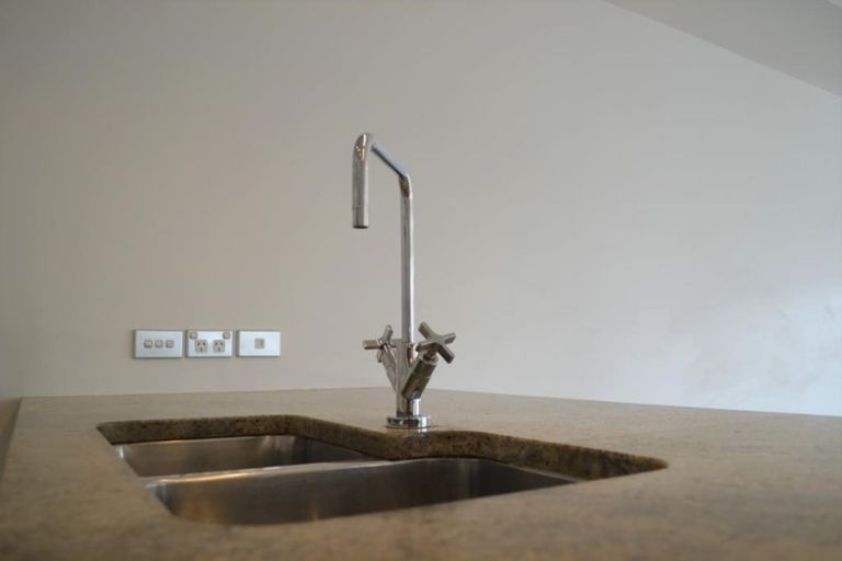 Photo of property in Mariner, 1a/140 Oriental Parade, Oriental Bay, Wellington, 6011