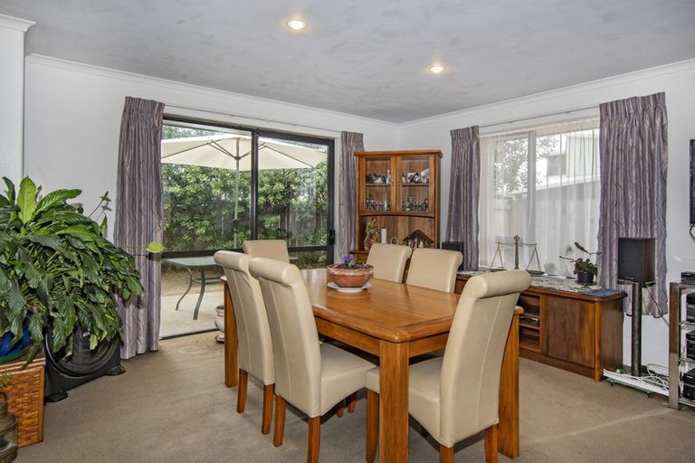 Photo of property in 21 Ocean View Rise, Ruakaka, 0116