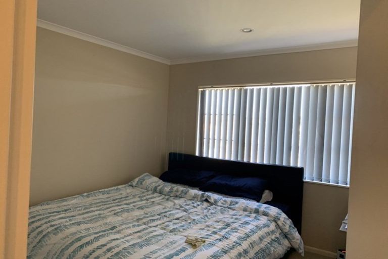 Photo of property in 9 Kalmore Place, Flat Bush, Auckland, 2016
