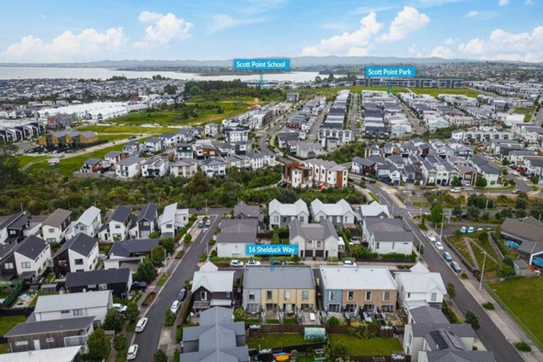 Photo of property in 16 Shelduck Way, Hobsonville, Auckland, 0616