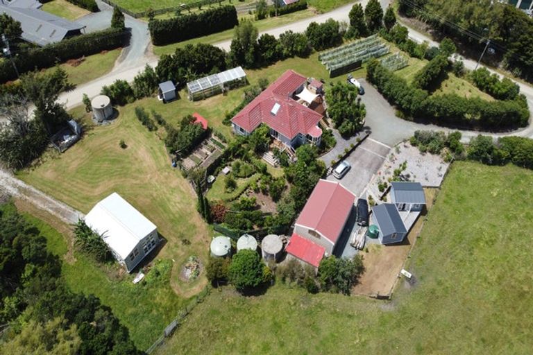 Photo of property in 156 Petley Road, Paparoa, 0571