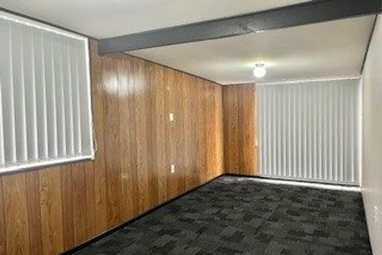 Photo of property in 55a Yates Road, Mangere East, Auckland, 2024
