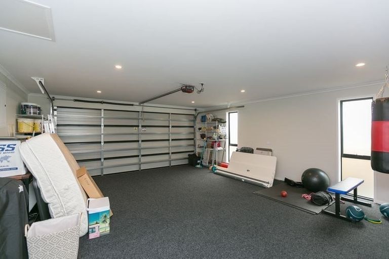 Photo of property in 20 Desmond Place, Bell Block, New Plymouth, 4312