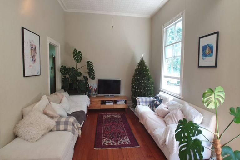 Photo of property in 6 Cowper Street, Devonport, Auckland, 0624