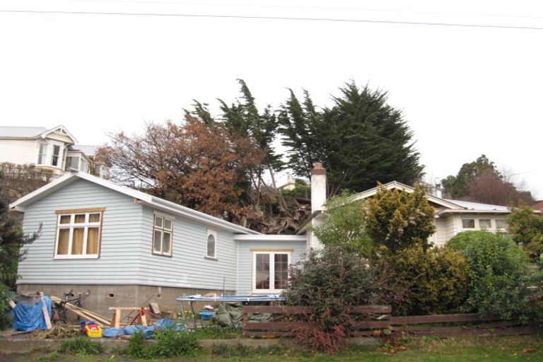 Photo of property in 22 Byron Street, Mornington, Dunedin, 9011