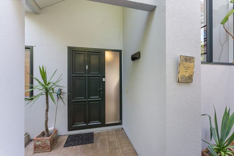 Photo of property in 23b Golf Road, Paraparaumu Beach, Paraparaumu, 5032