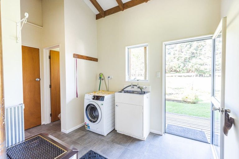 Photo of property in 65 Range Road, Woodville, 4997