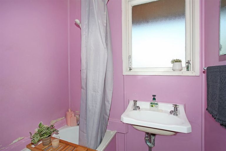 Photo of property in 13 Totara Street, Waiuku, 2123