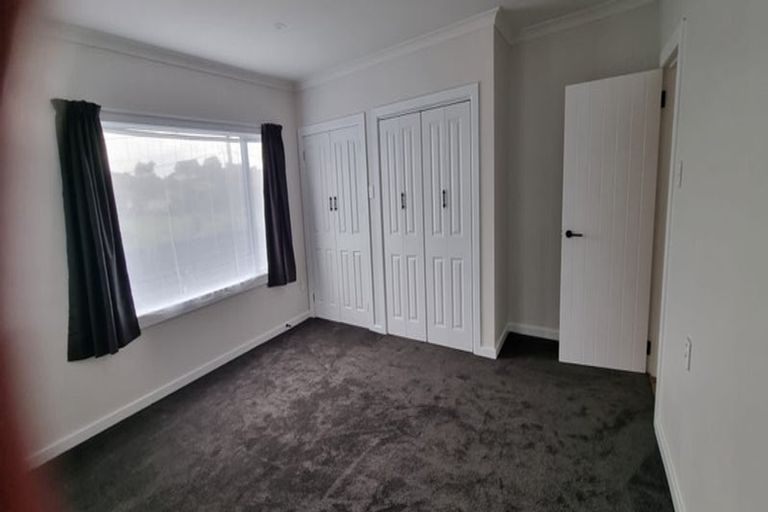 Photo of property in 20 Makora Road, Otaihanga, Paraparaumu, 5036