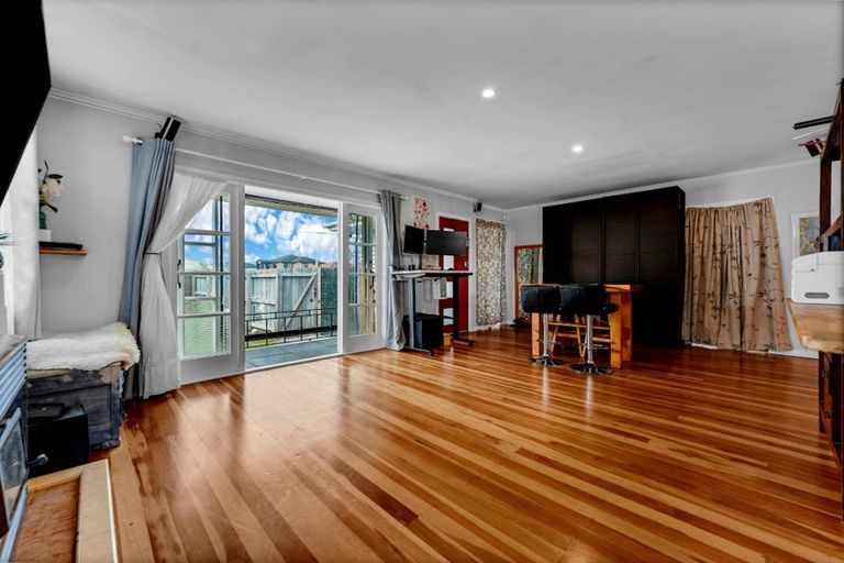 Photo of property in 1/5 Rogers Road, Manurewa, Auckland, 2102