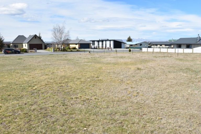 Photo of property in 23 Irishman Drive, Twizel, 7901