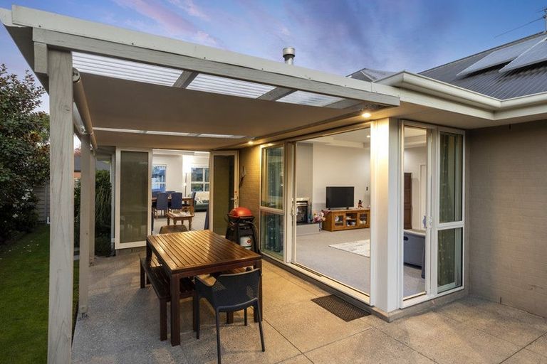 Photo of property in 35 Brookfield Drive, Northwood, Christchurch, 8051