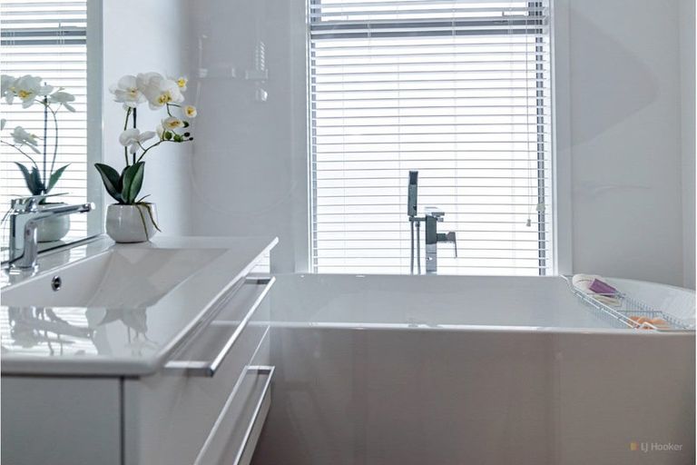 Photo of property in 28 Meadowstone Street, Gleniti, Timaru, 7910