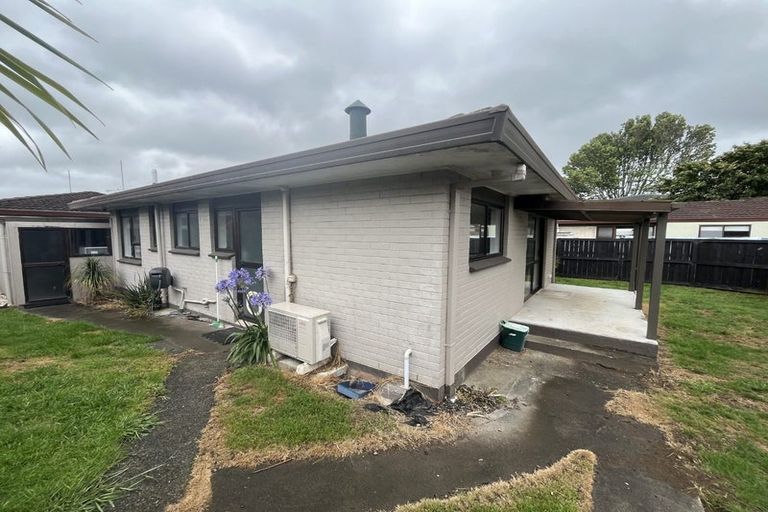 Photo of property in 2/6b Youngs Road, Papakura, 2110
