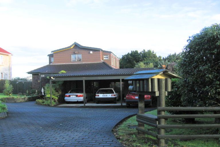 Photo of property in 26 Hurstbourn Priors, Goodwood Heights, Auckland, 2105