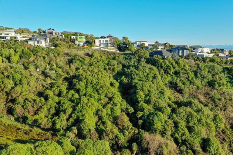 Photo of property in 3 Law Lane, Mount Pleasant, Christchurch, 8081