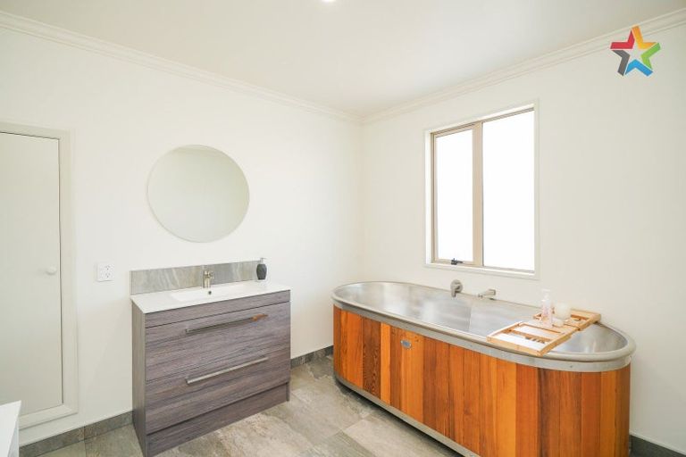 Photo of property in 134 Gimblett Place, Waikiwi, Invercargill, 9810