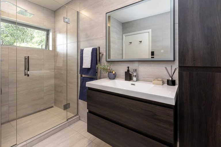 Photo of property in 477 Avonhead Road, Avonhead, Christchurch, 8042