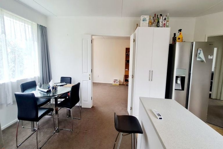 Photo of property in 2a Anzac Road, Otaki, 5512