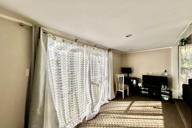 Photo of property in 192 Wordsworth Road, Manurewa, Auckland, 2102