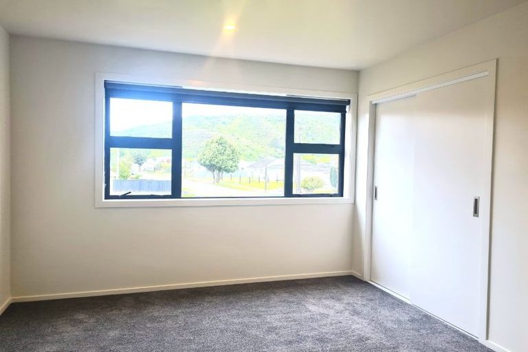 Photo of property in 2/37 Sladden Street, Naenae, Lower Hutt, 5011