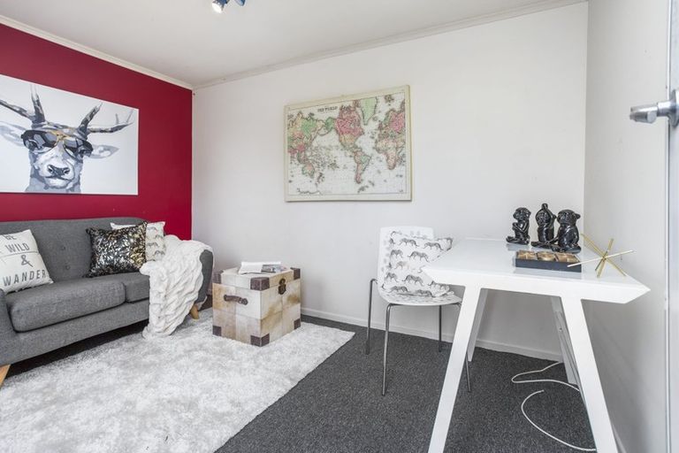 Photo of property in 114b Pooks Road, Ranui, Auckland, 0612