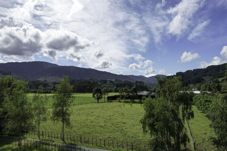 Photo of property in 611 Otaki Gorge Road, Hautere, Otaki, 5582