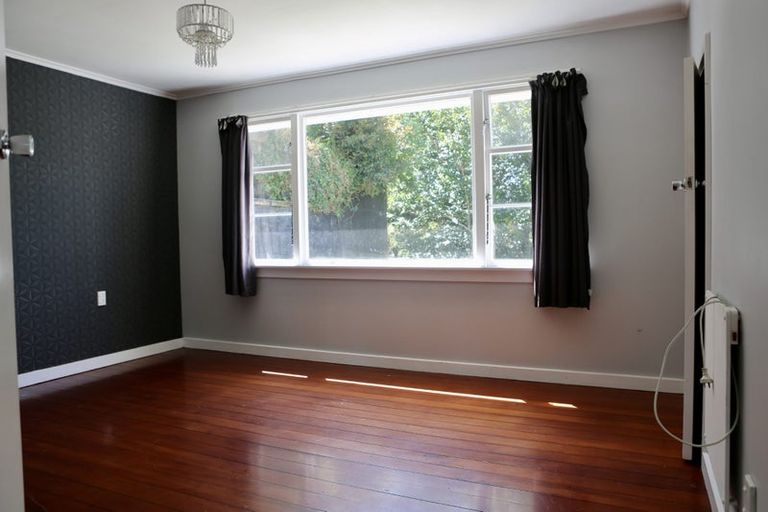 Photo of property in 73 Mill Road, Lower Vogeltown, New Plymouth, 4310