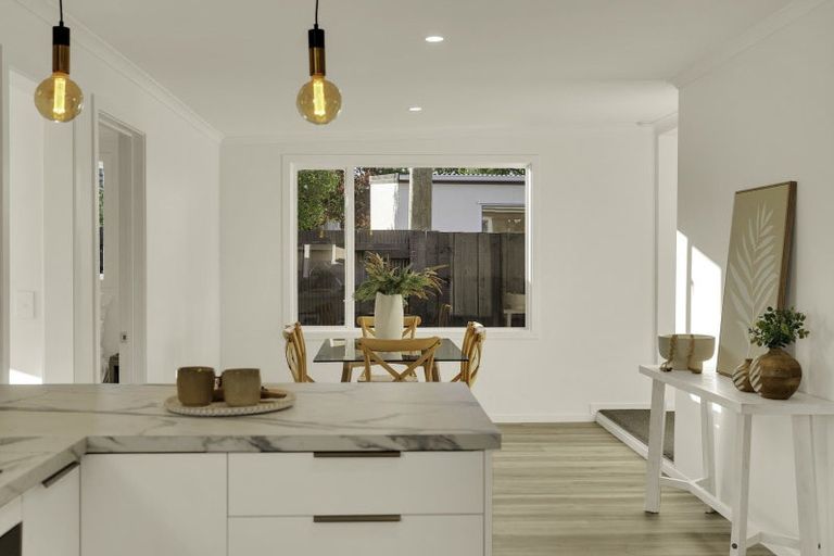 Photo of property in 15 Roberts Road, Hei Hei, Christchurch, 8042