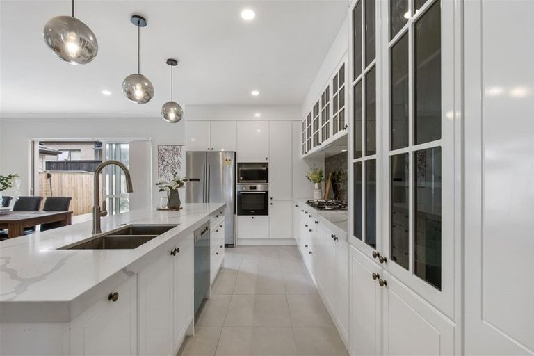 Photo of property in 39 Cloonlyon Drive, Flat Bush, Auckland, 2019