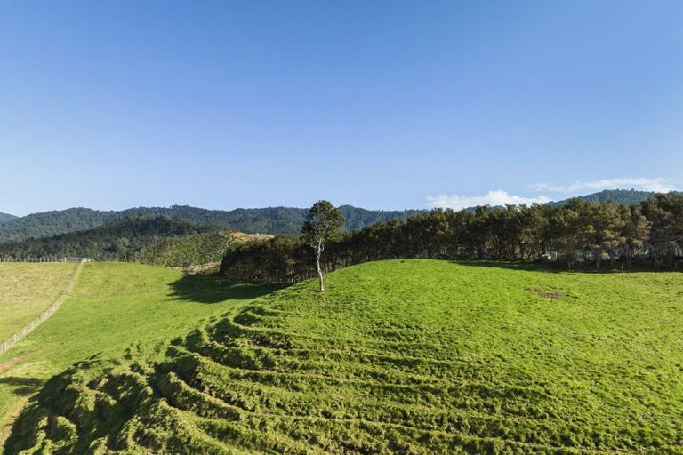Photo of property in 309c Wentworth Valley Road, Whangamata, 3691