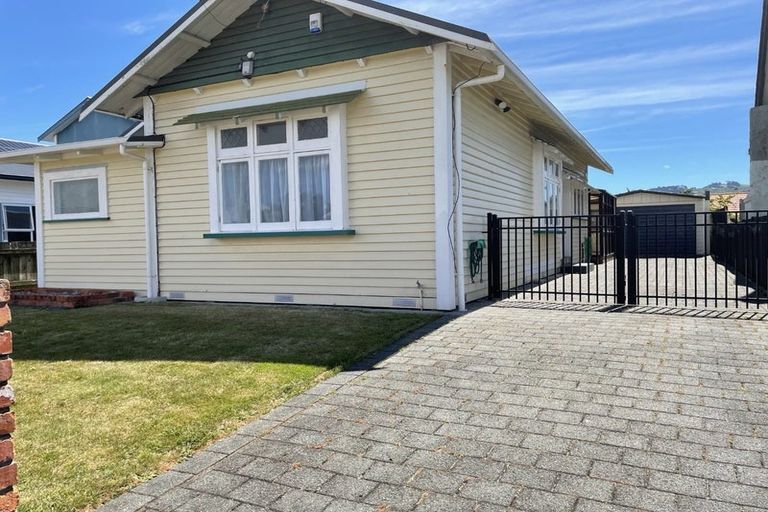 Photo of property in 43 William Street, Petone, Lower Hutt, 5012