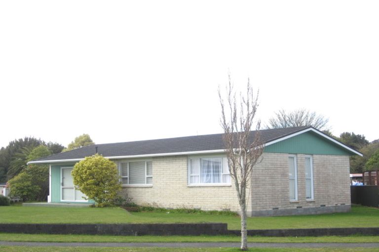 Photo of property in 34 Oberon Street, Stratford, 4332