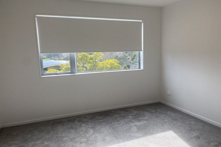 Photo of property in 1/35 Renata Crescent, Te Atatu Peninsula, Auckland, 0610