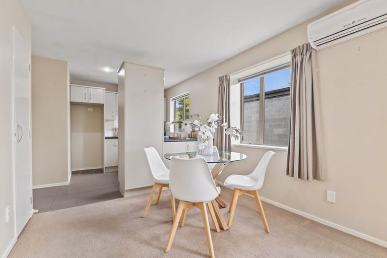 Photo of property in 9/25 Tilford Street, Woolston, Christchurch, 8062