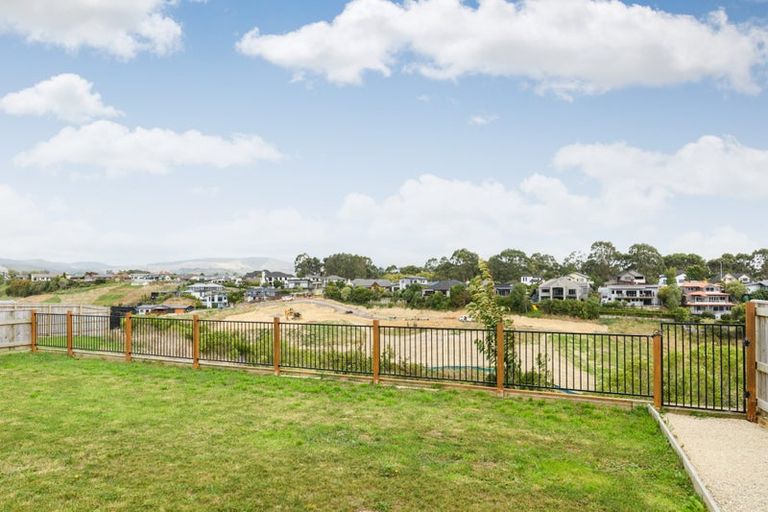Photo of property in 55 Vaucluse Heights, Fitzherbert, Palmerston North, 4410