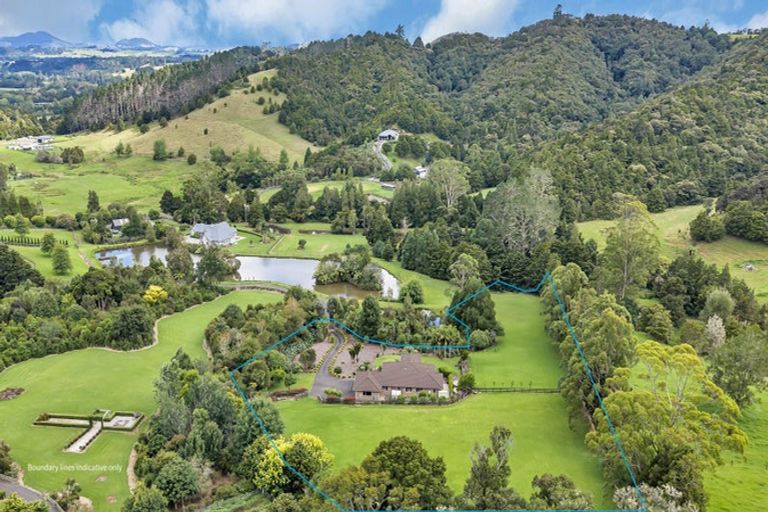 Photo of property in 16 De L'isle Lane, Maungatapere, Whangarei, 0179